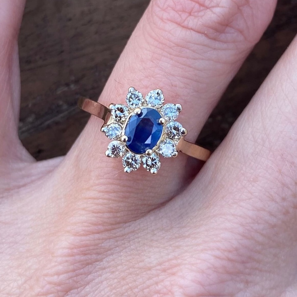 Genuine Oval Blue Sapphire Round Diamond Cocktail Ring 14kt Yellow Gold